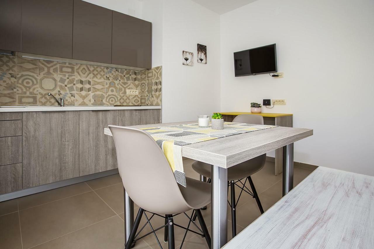 Apartments Capic Niko باشْكا المظهر الخارجي الصورة